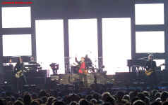 cs-PaulMcCartney12-Atlanta51202.JPG (71967 bytes)