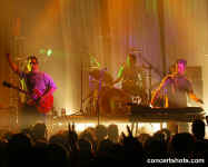 cs-TheyMightBeGiants1-Atlanta92504.JPG (45074 bytes)