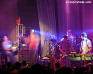 cs-TheyMightBeGiants9-Atlanta92504.JPG (51157 bytes)